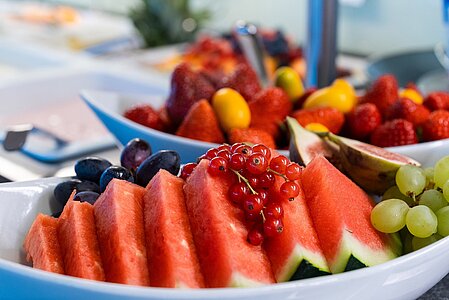 Obst am Buffet im Thermenhotel Vier Jahreszeiten